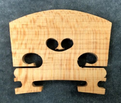 Size violin bridge high - 1/4,